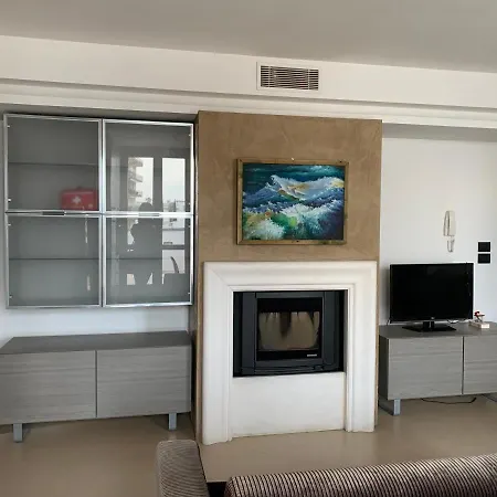 La Casa Di Elena *